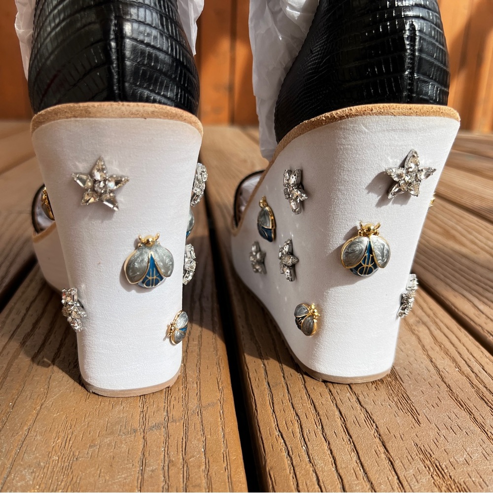 Bill Blass Rhinestone Wedge Sandals Women Size 8.5 NWT - Picture 1 of 13